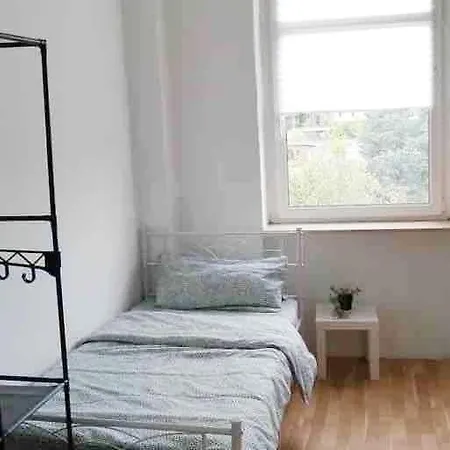 With Balcony & Garden N1l Zeitz