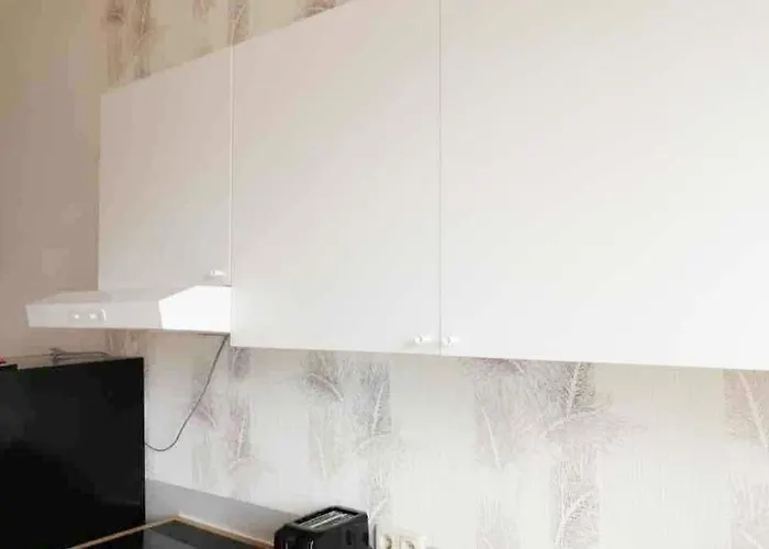 With Balcony & Garden N1l * Zeitz