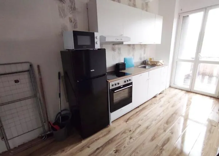 With Balcony & Garden N1l Zeitz