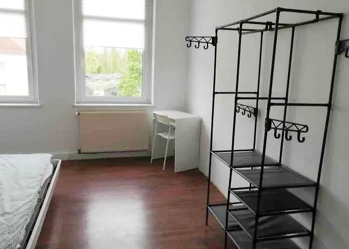 With Balcony & Garden N1l * Zeitz