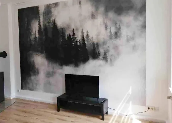 With Balcony & Garden N1l Lägenhet Zeitz