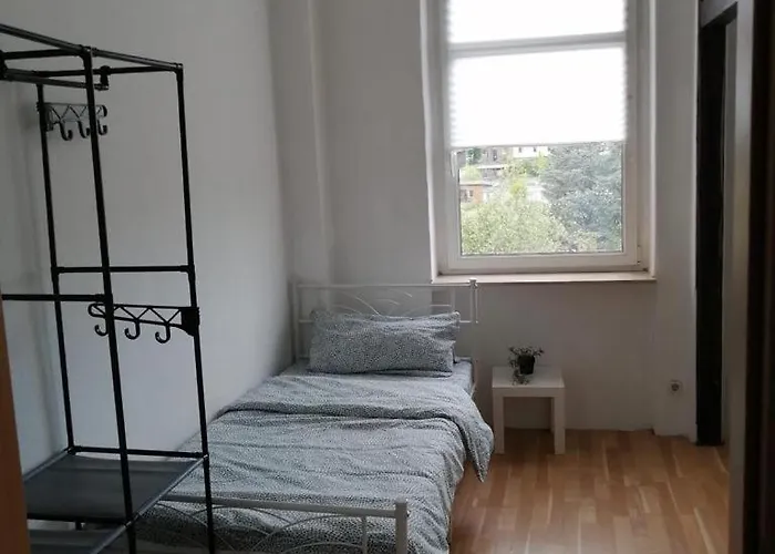 With Balcony & Garden N1l * Zeitz